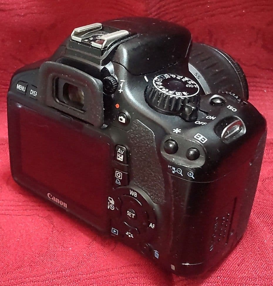 Canon EOS X4 デジタル一眼レフカメラ＋標準ズームレンズ＜動作確認済＞