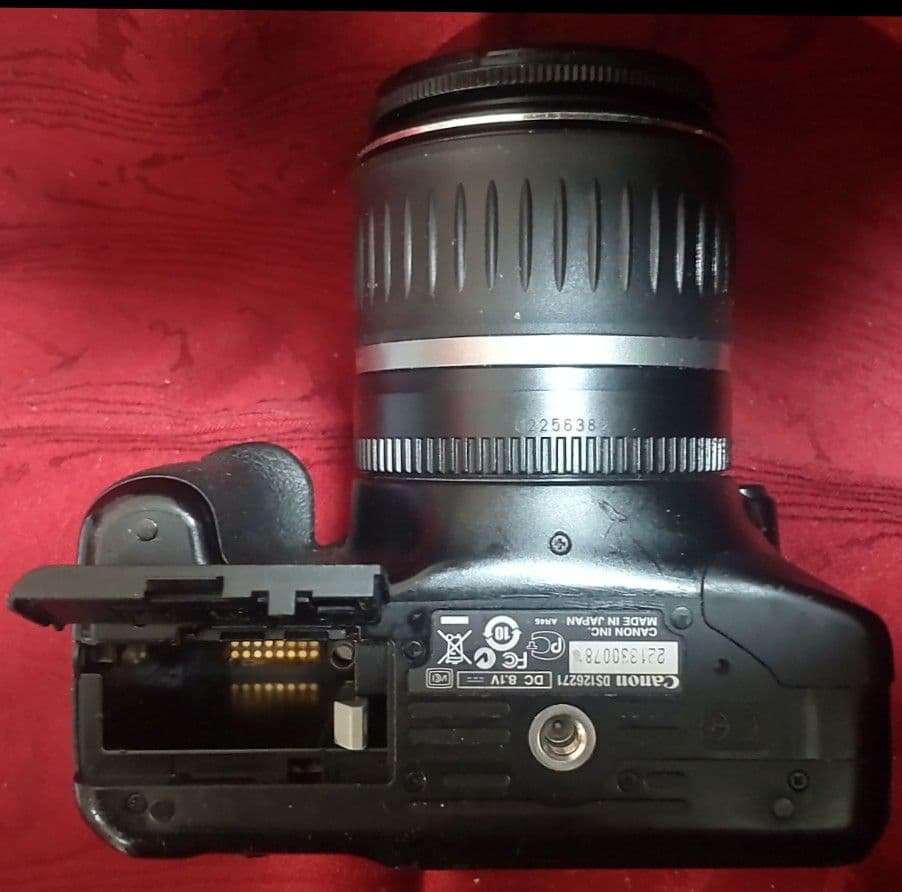Canon EOS X4 デジタル一眼レフカメラ＋標準ズームレンズ＜動作確認済＞