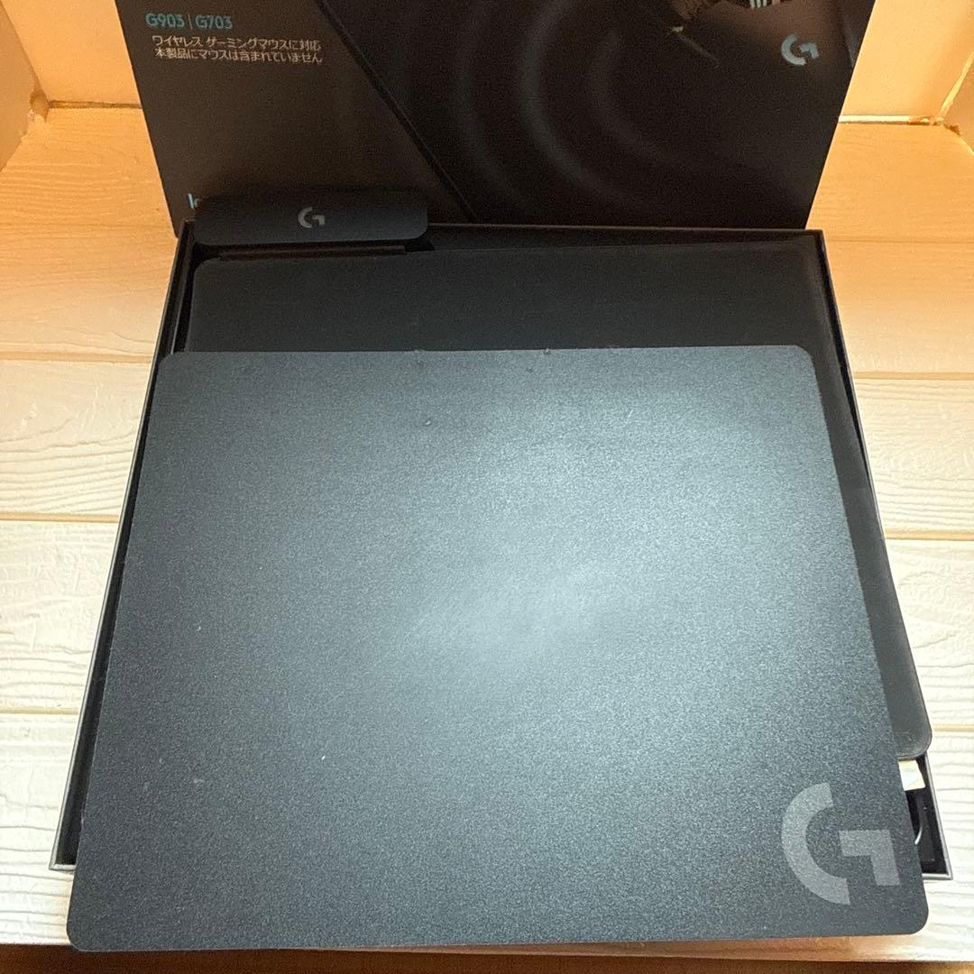 Logitech POWERPLAY ワイヤレス充電　ゲーミングマウスパッド