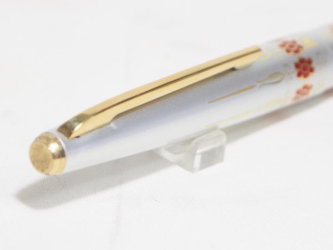 コ32，　廃盤 プラチナ万年筆 18K 花柄 新品