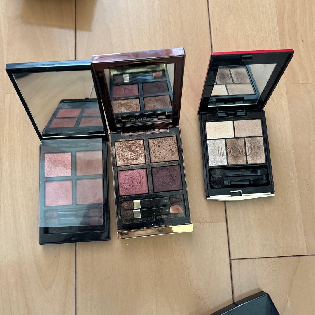 Dior インウイなどフェイスパウダー アイシャドウ チーク10点まとめ売り