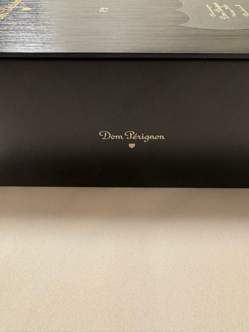 Dom Pérignon P2 2004 ドンペリ シャンパン 木箱付 ギフト
