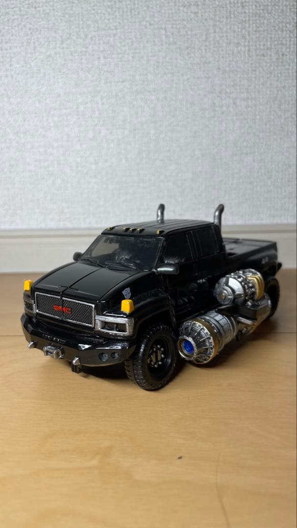 トランスフォマー　アイアンハイド　Custom SS-15 ironhide