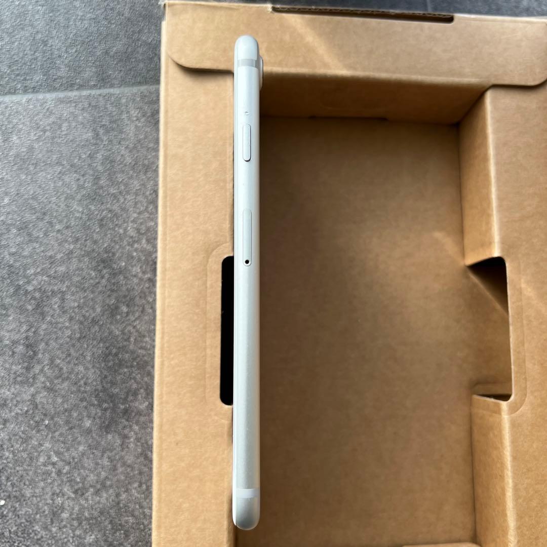 【美品】Apple iPhone 7 32GB シルバー 純正バッテリー100%