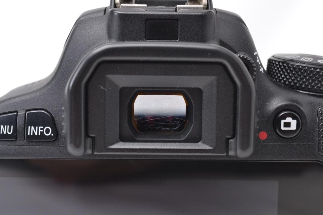 ■ 美品 ■ キャノン　Canon Kiss X7 ダブルズームキット