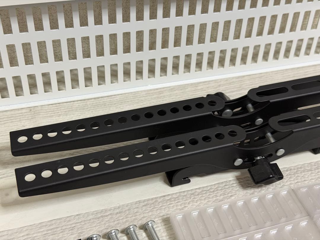 美品 壁美人TI300 Lサイズ ホワイト 37～65型 耐荷重25kg