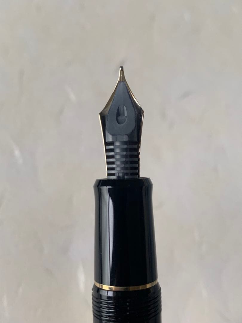PILOT パイロット カスタム742 万年筆 14Kペン先 M