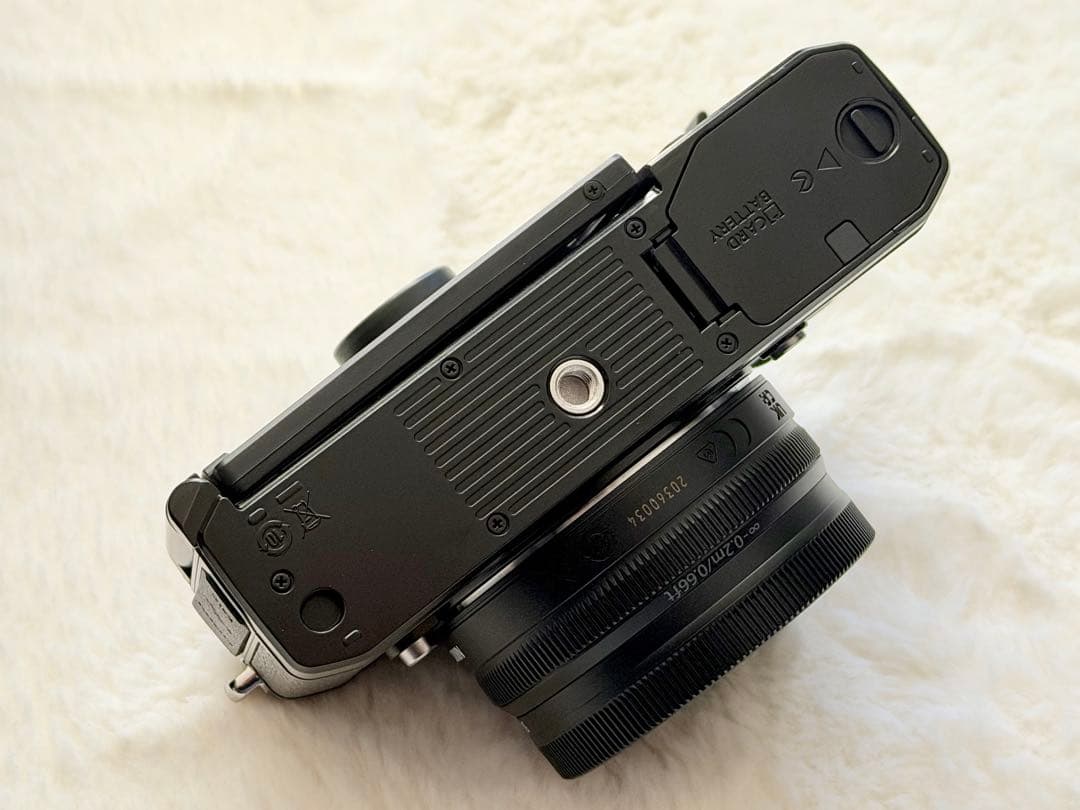 美品　Nikon zfc + 3本レンズ　＋　付属多数