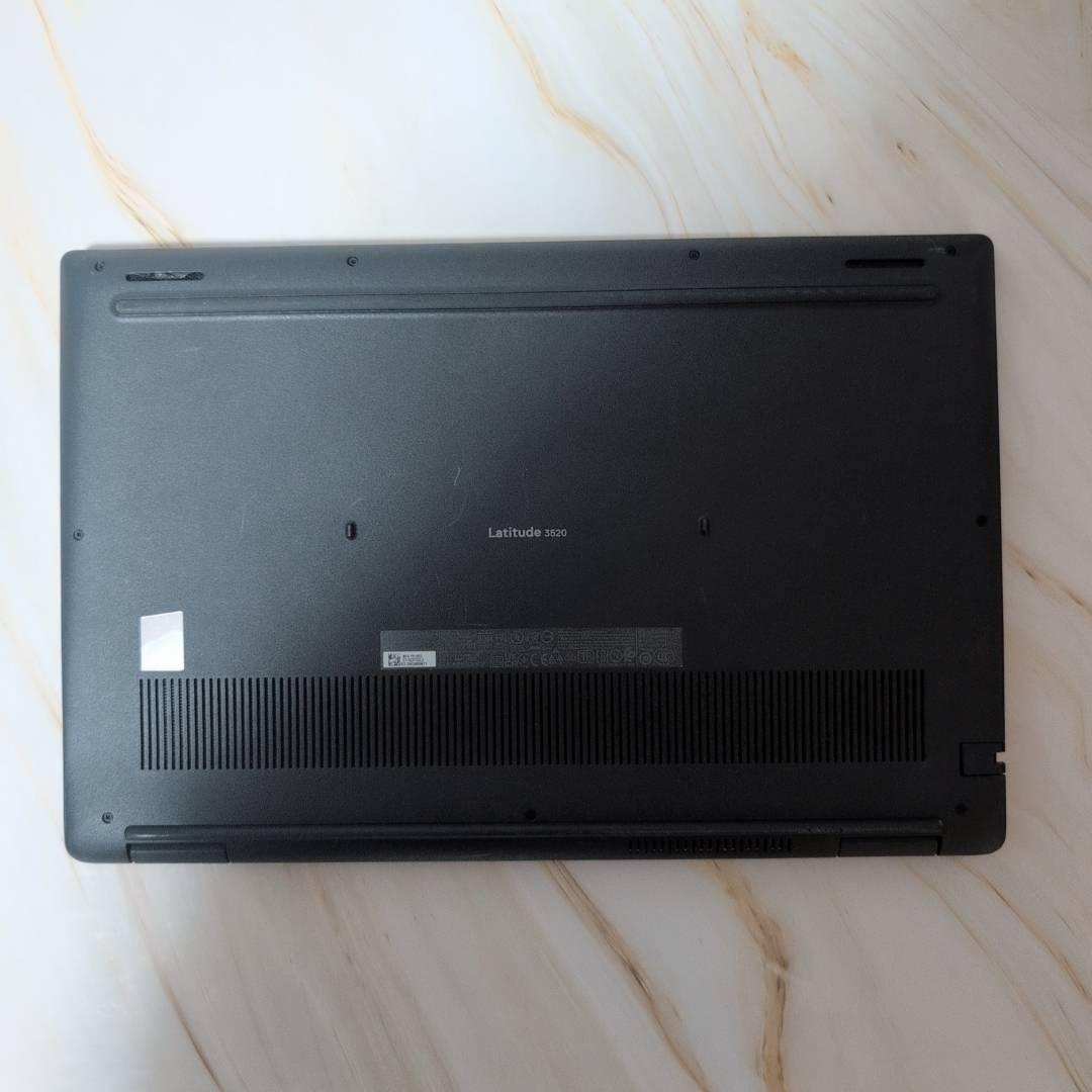 DELLノートPC／第11世代／16GB／SSD256／Win11／オフィス搭載