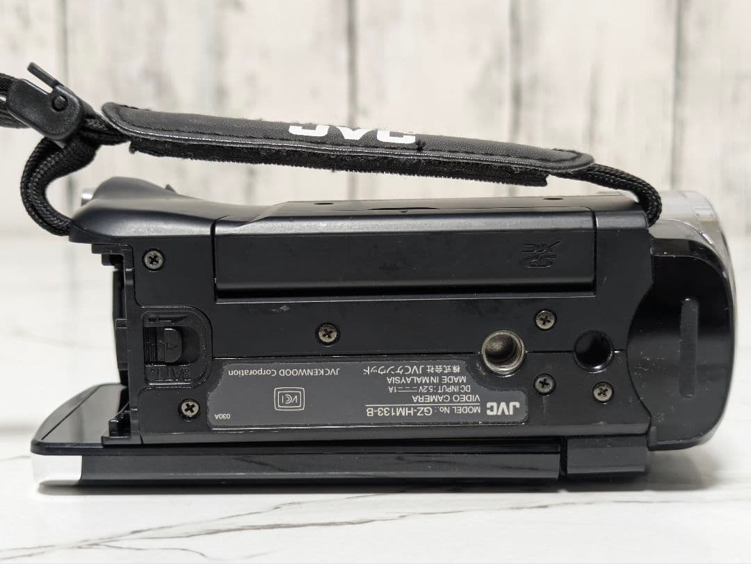 JVC　GZ-HM133