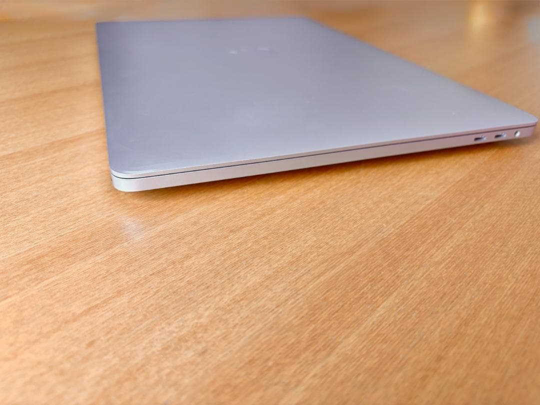 MacBook Pro 16インチ 2019 i9 32GB 1TB 5500M