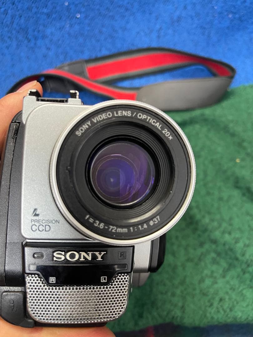 SONY DCR-TRV310 Digital8 ビデオカメラ 通電OK