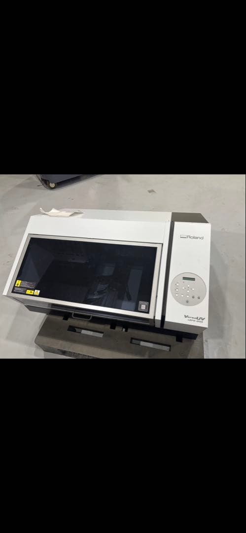 Roland VersaUV LEF-200 業務用UVプリンター