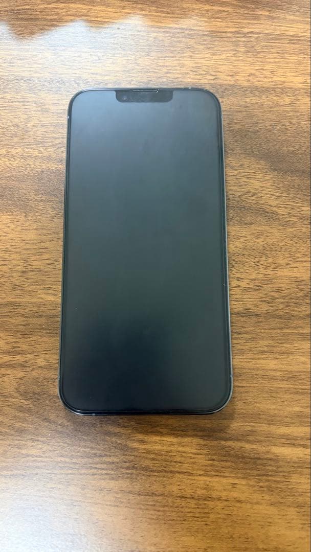 Apple iPhone 13 Pro ケース6個付き　箱　ケーブル付き