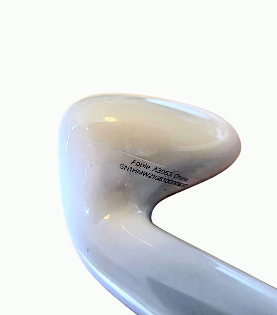 試着のみ Apple AirPods4 ノイズキャンセリング無し