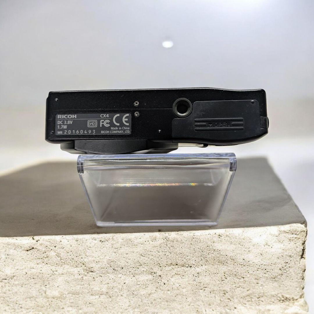 【極美品・完全動作品】RICOH CX4 ブラック