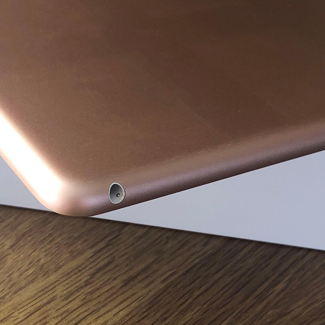 【バッテリー100%】iPad 8世代　Wi-Fi 32GB ゴールド