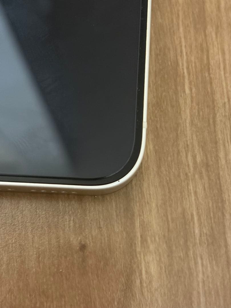 iPhone14 256GB 本体 スターライト