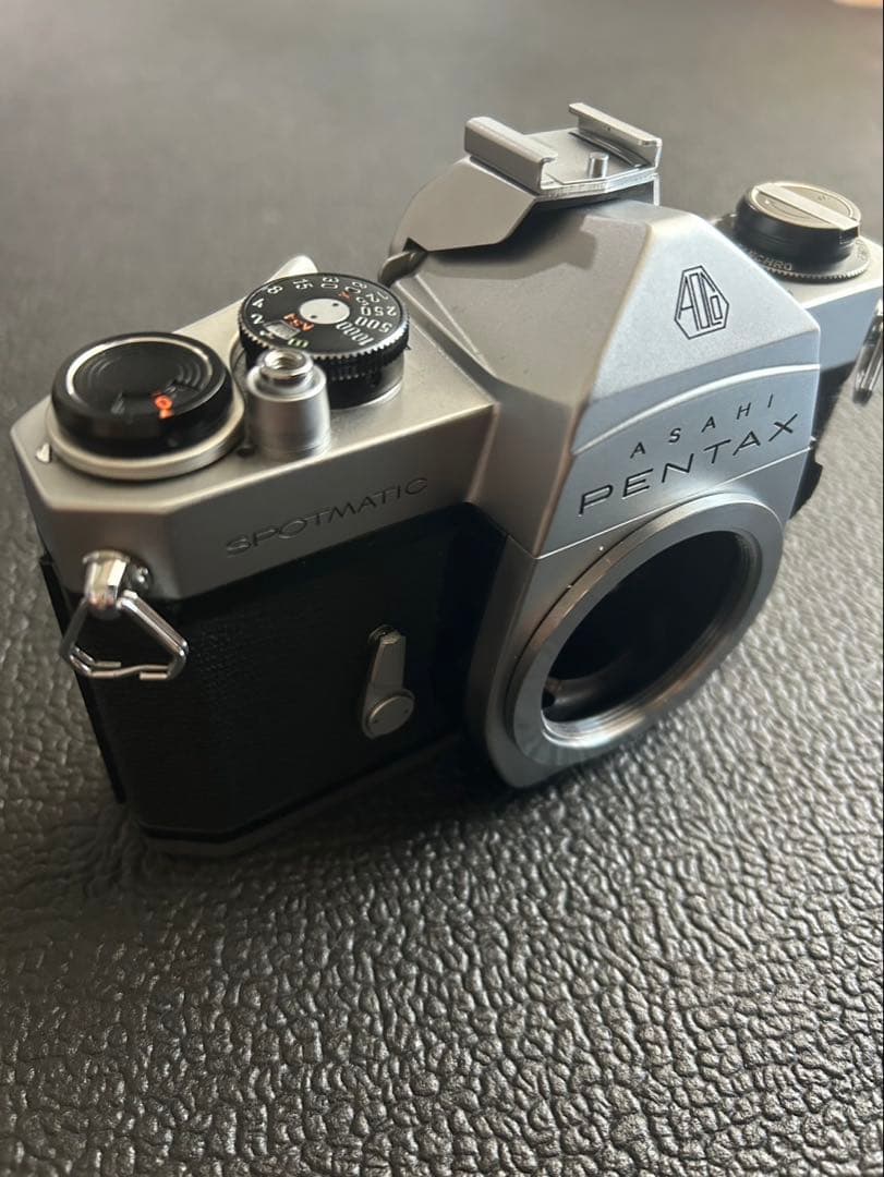ジャンク　カメラ2台PENTAX SPOTMATIC SPF ・SP