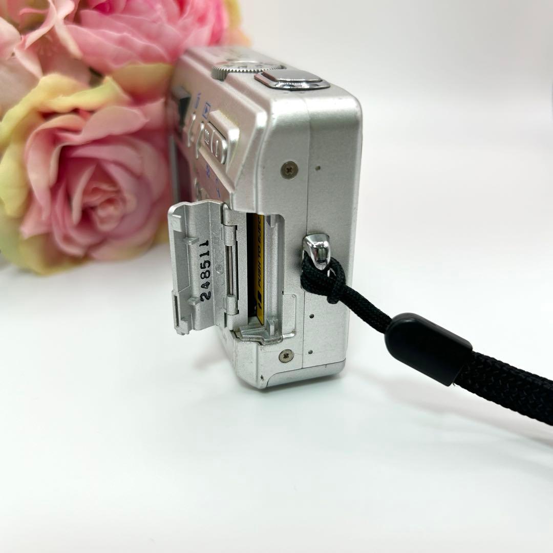動作品 PENTAX OPTIO s40 デジタルカメラ 乾電池駆動