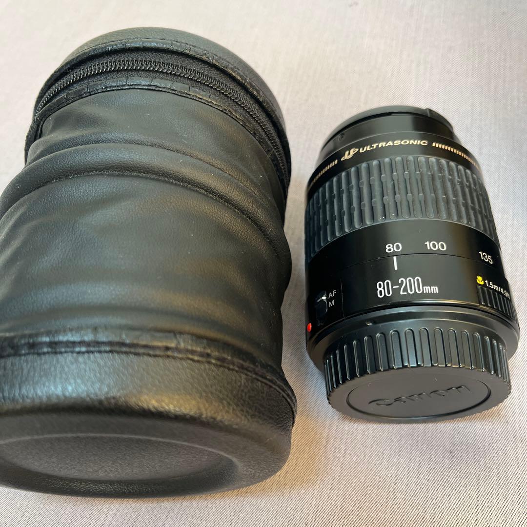 キヤノンEOS 1000S ズームレンズ（35-80,80-200) バッグ