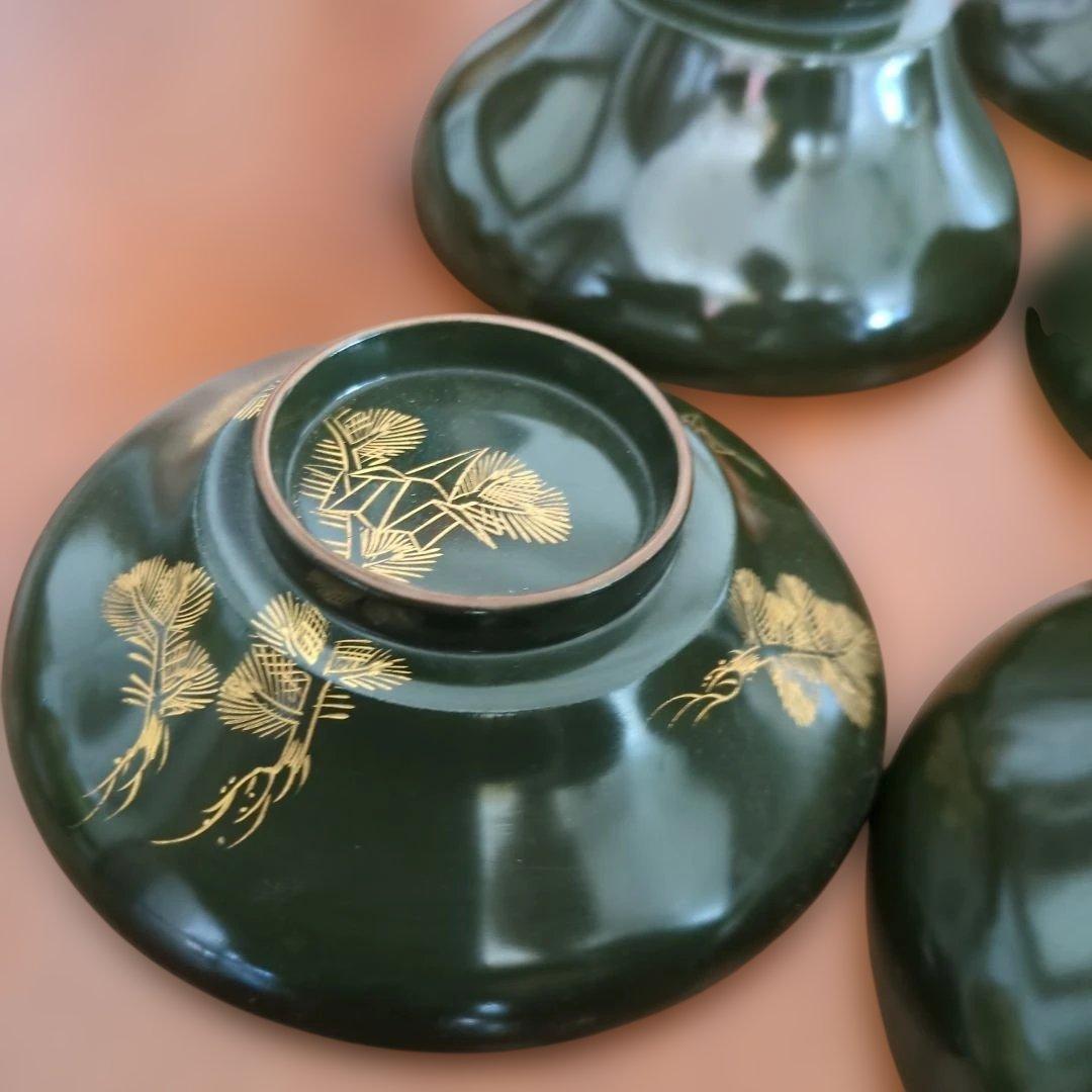 骨董　蓋付椀　木製　漆器　深緑　若松に折鶴　沈金蒔絵　5つ