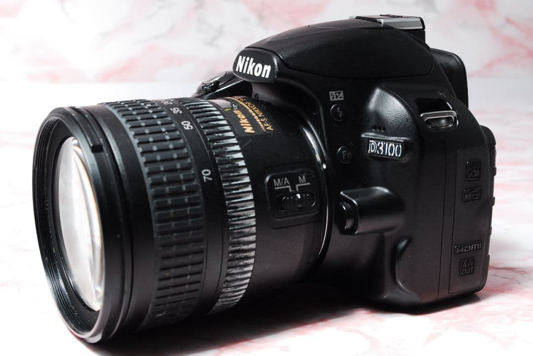 ✨️訳あり大特価‼️✨Nikon D3100✨ AF-S標準レンズ付 一眼レフ