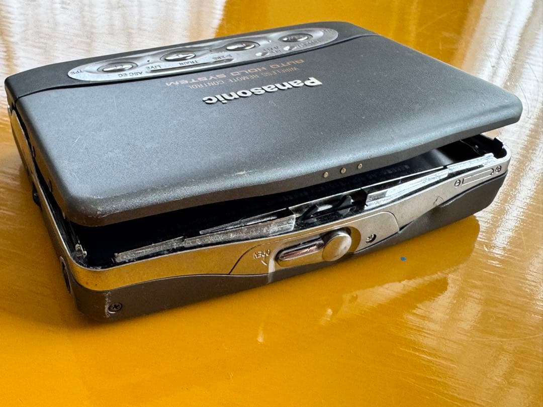 【ジャンク】Panasonic RQ-S95-K カセットプレーヤー
