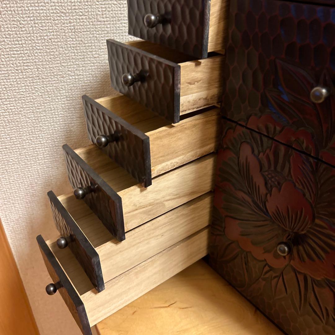 希少　鎌倉彫　小物入れ　隠し引き出し付き