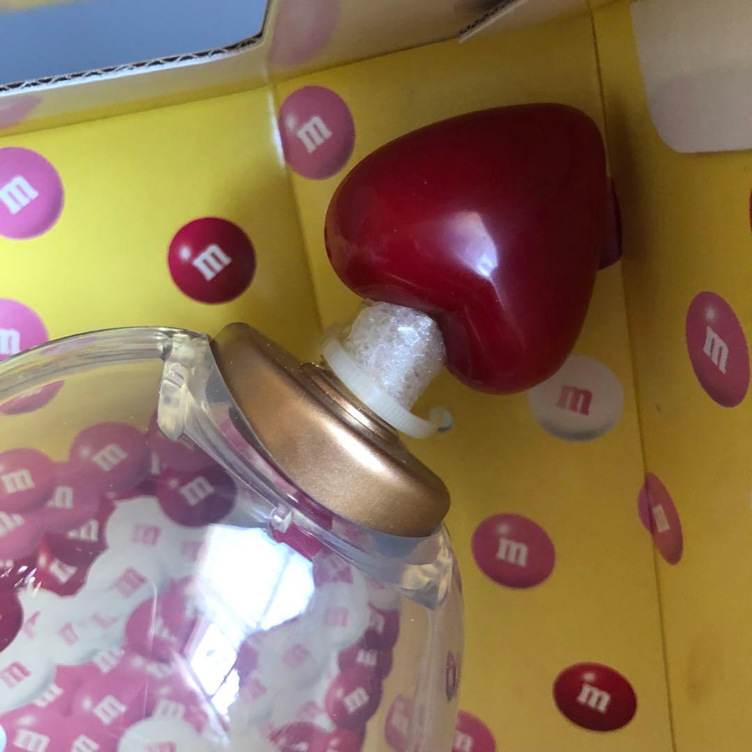 未使用箱入りアメリカ限定M&M'sキャンディディスペンサーハート型ボトルレッド