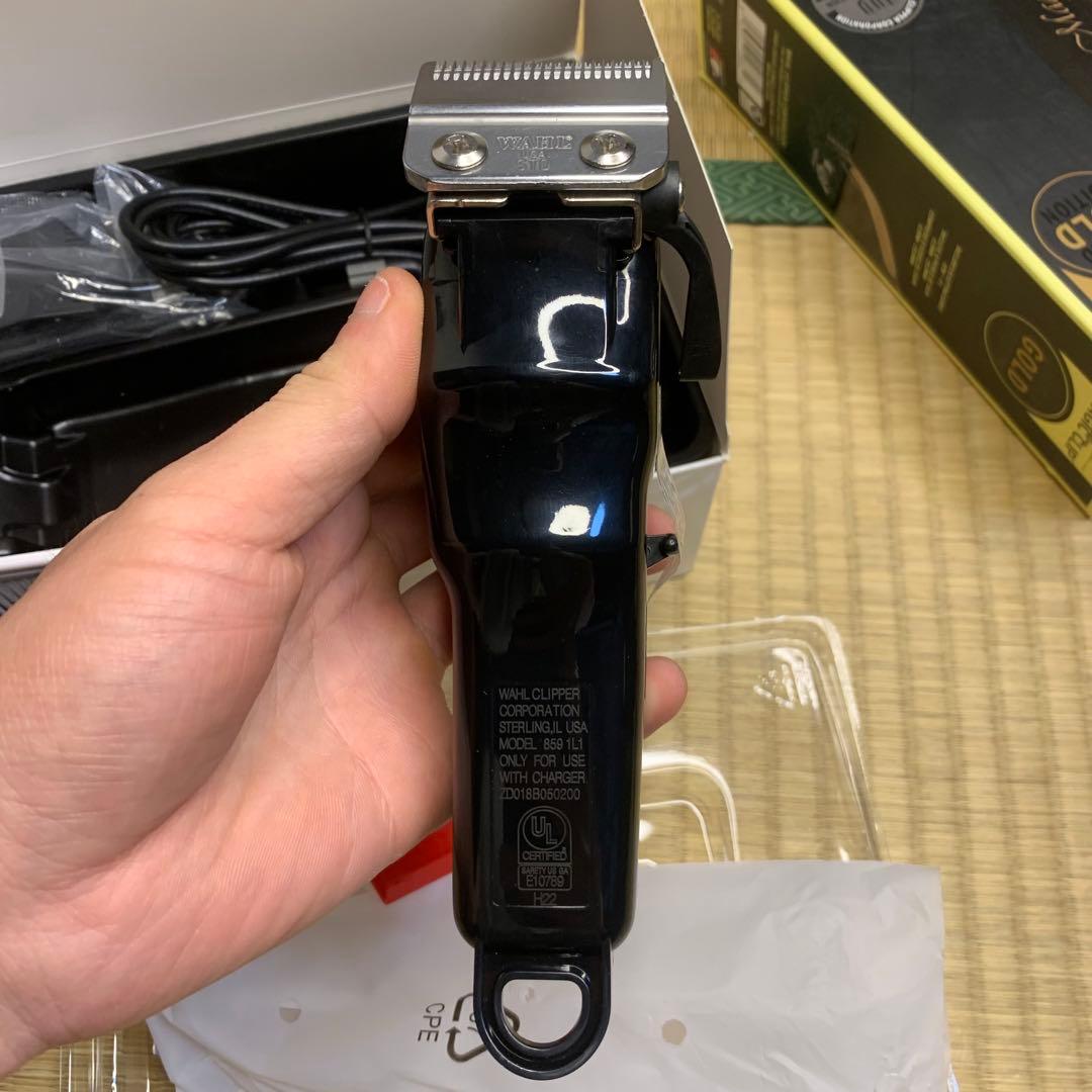 wahl コードレスバリカンファイブスターマジッククリップ GOLD/BLACK
