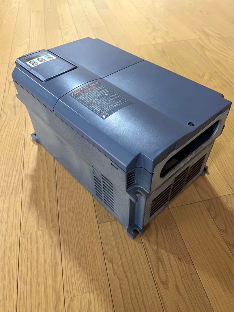 FUJI 富士電機 インバーター FRN30F1S-2J