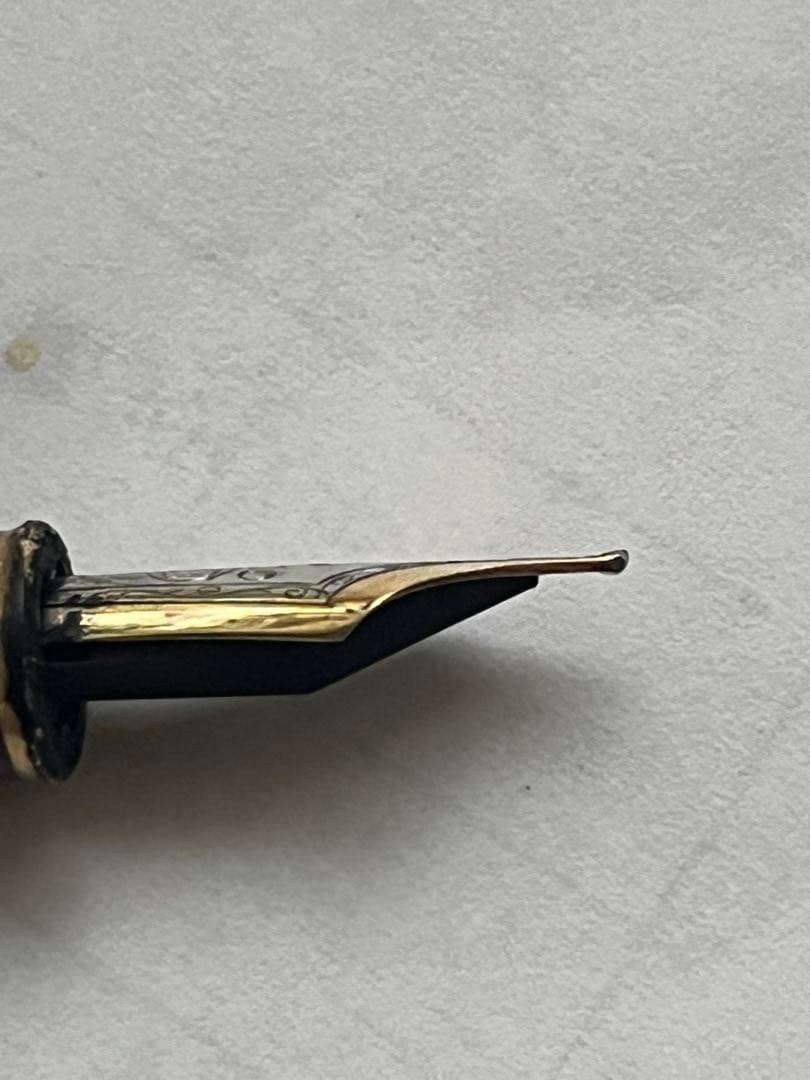MONTBLANC モンブラン 万年筆　　マイスターシュテュック ボルドー