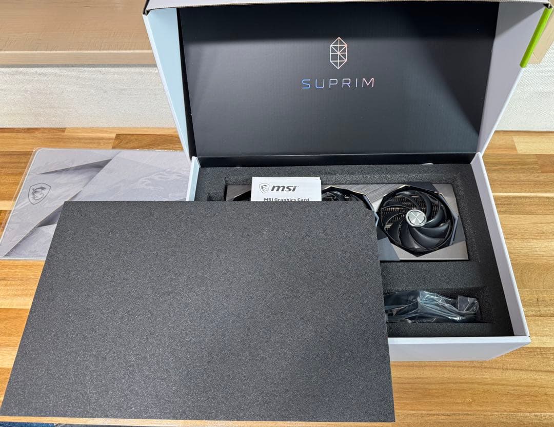 グラフィックボード・グラボ・ビデオカード msi GeForce RTX 4090 SUPRIMX 24GB GDDR6