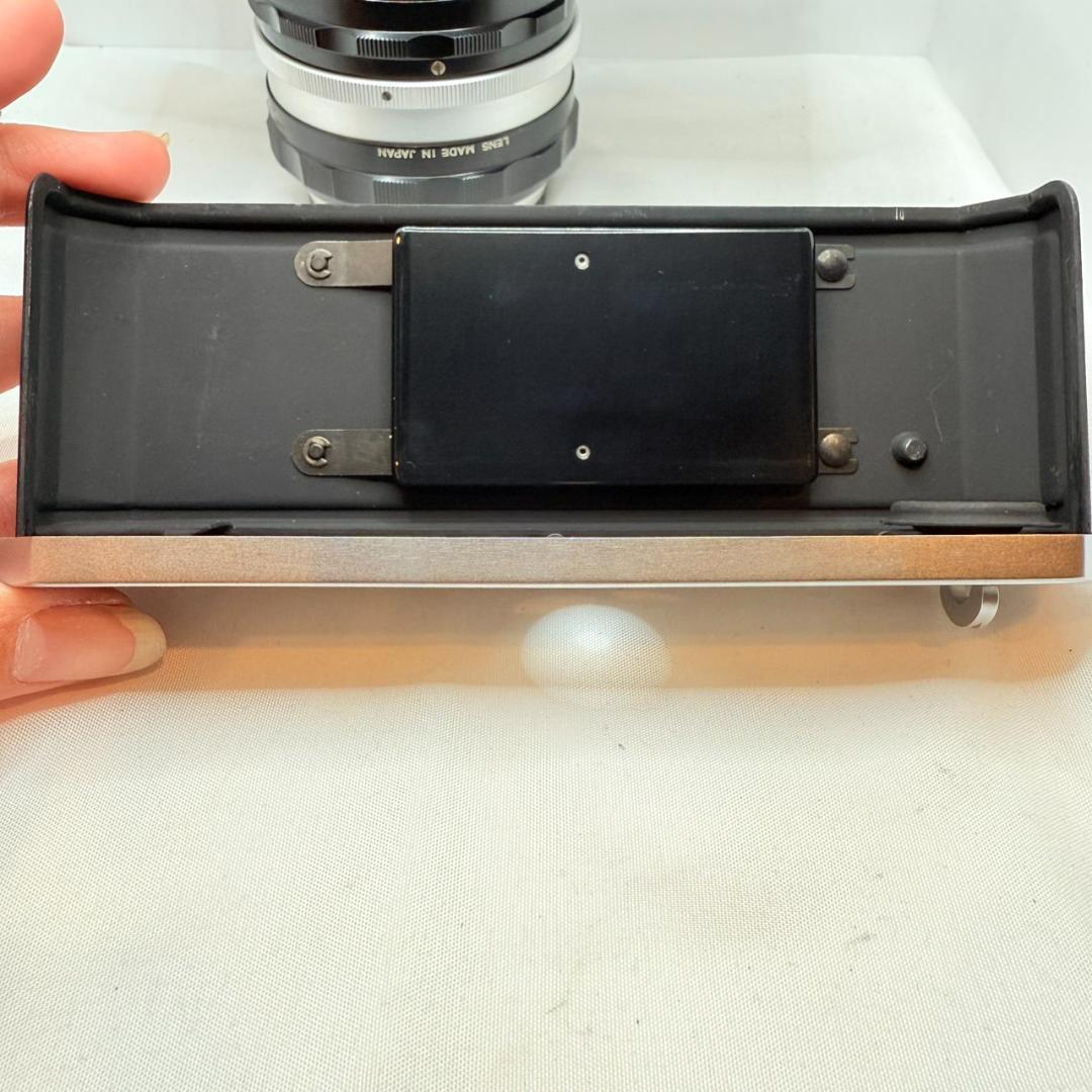 Nikon ニコン F アイレベル 一眼レフ フィルムカメラ