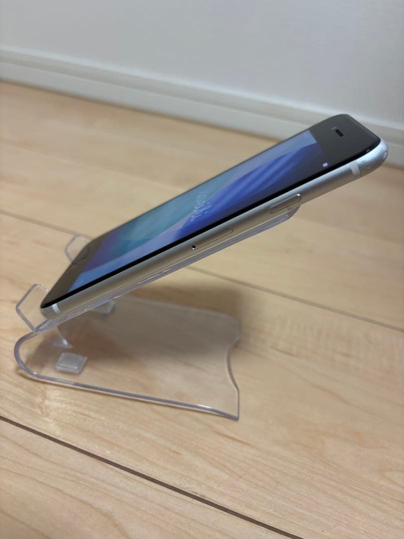 k*♡様 iPhone SE 第2世代 64GB ホワイト SIMフリー