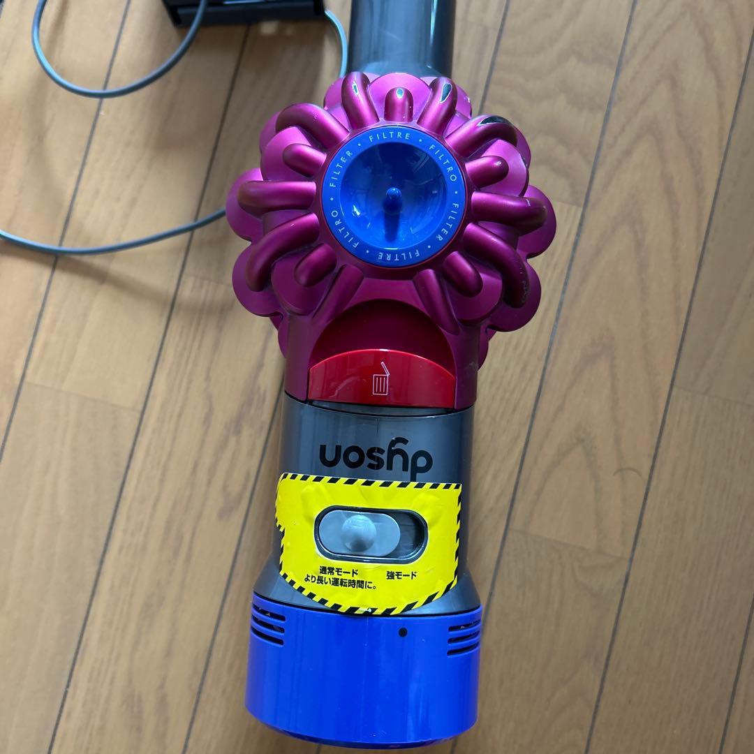 dyson 掃除機です。