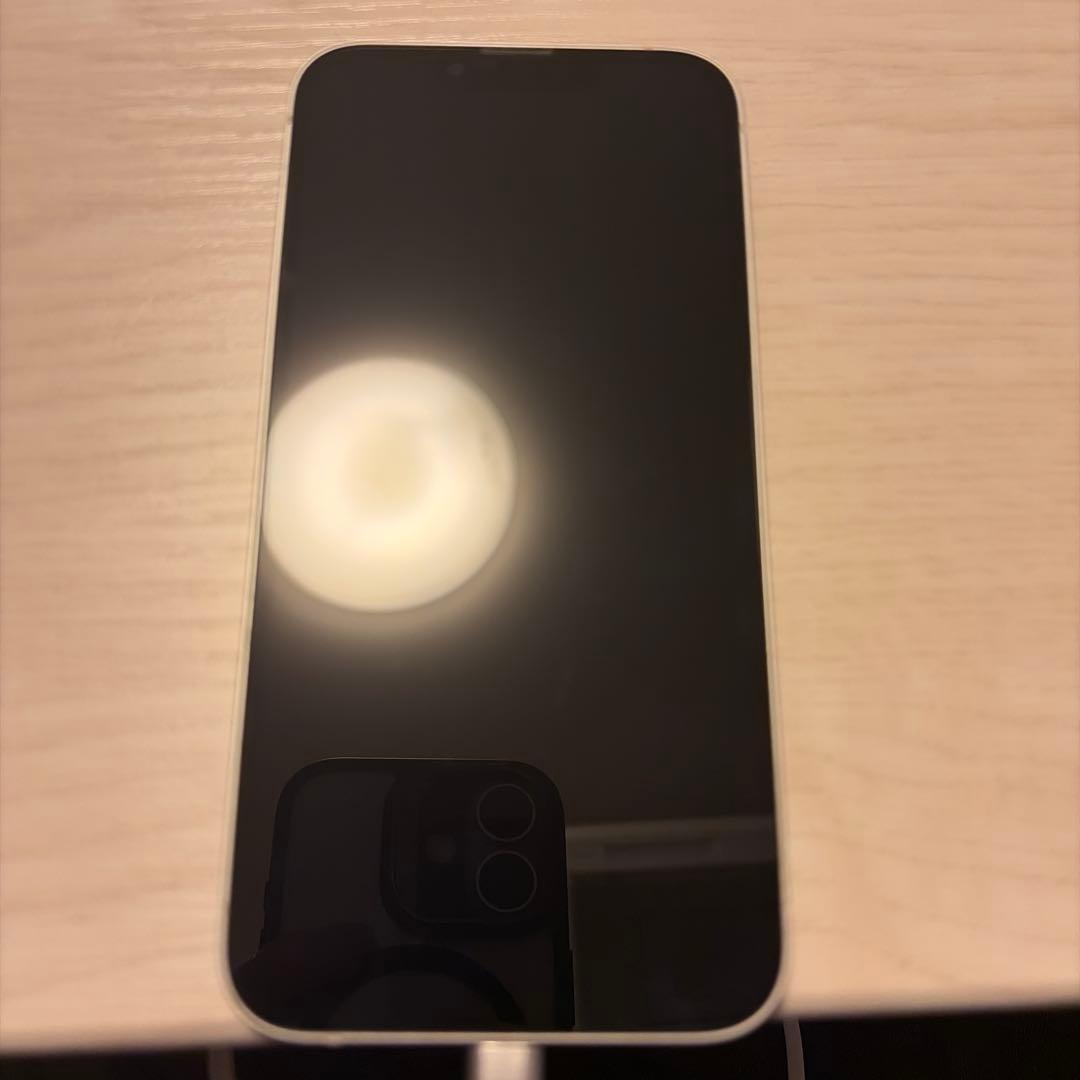 iPhone13 ホワイト　128GB 美品