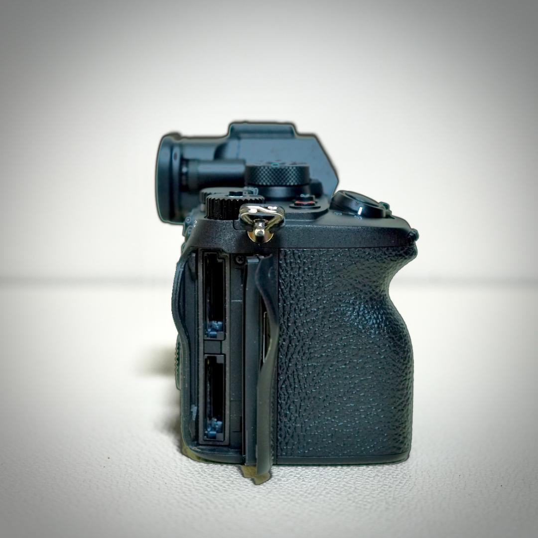 【美品】SONY α7R V（ILCE-7RM5） ボディ