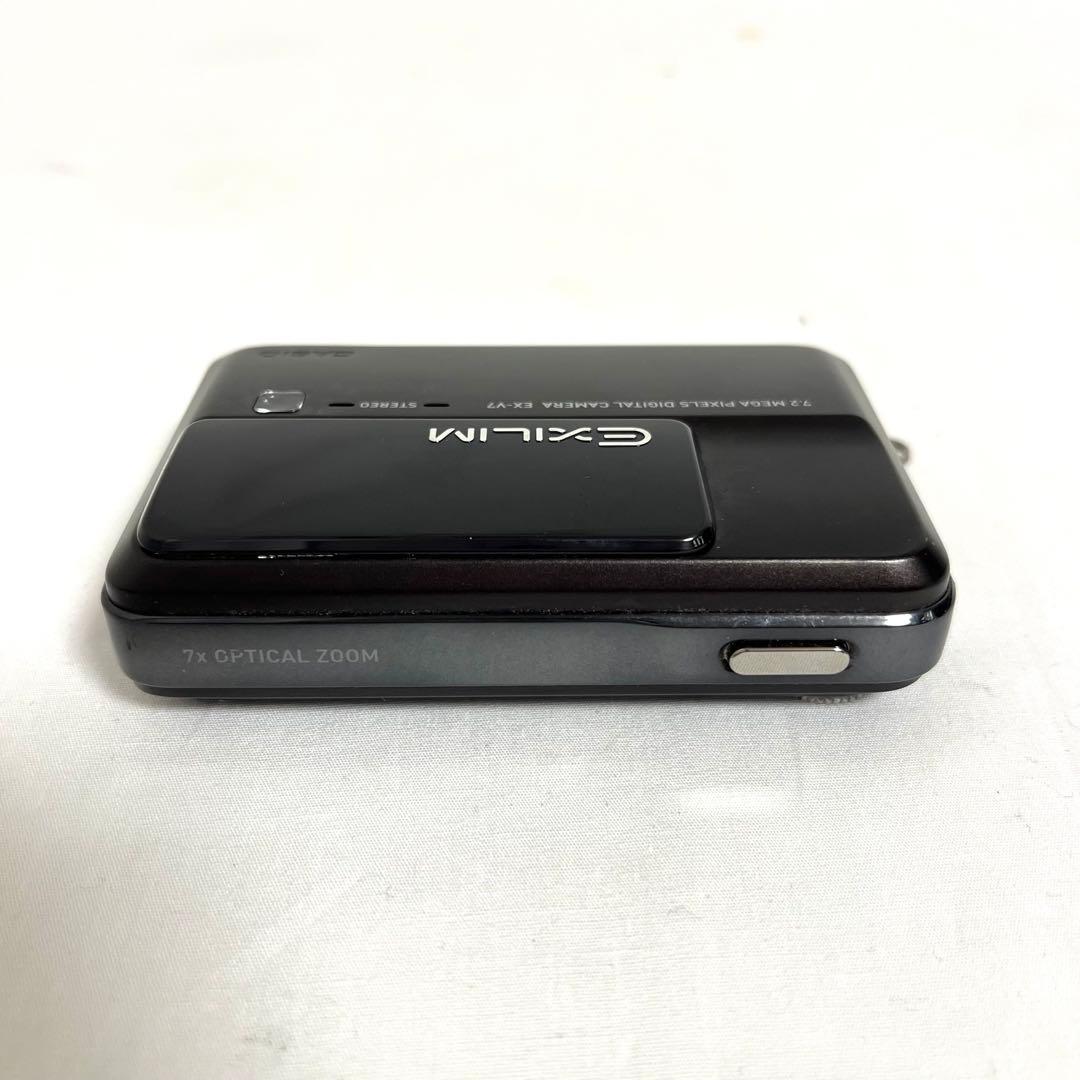 【送料込】カシオ Casio Exilim EX-V7 コンパクトデジタルカメラ