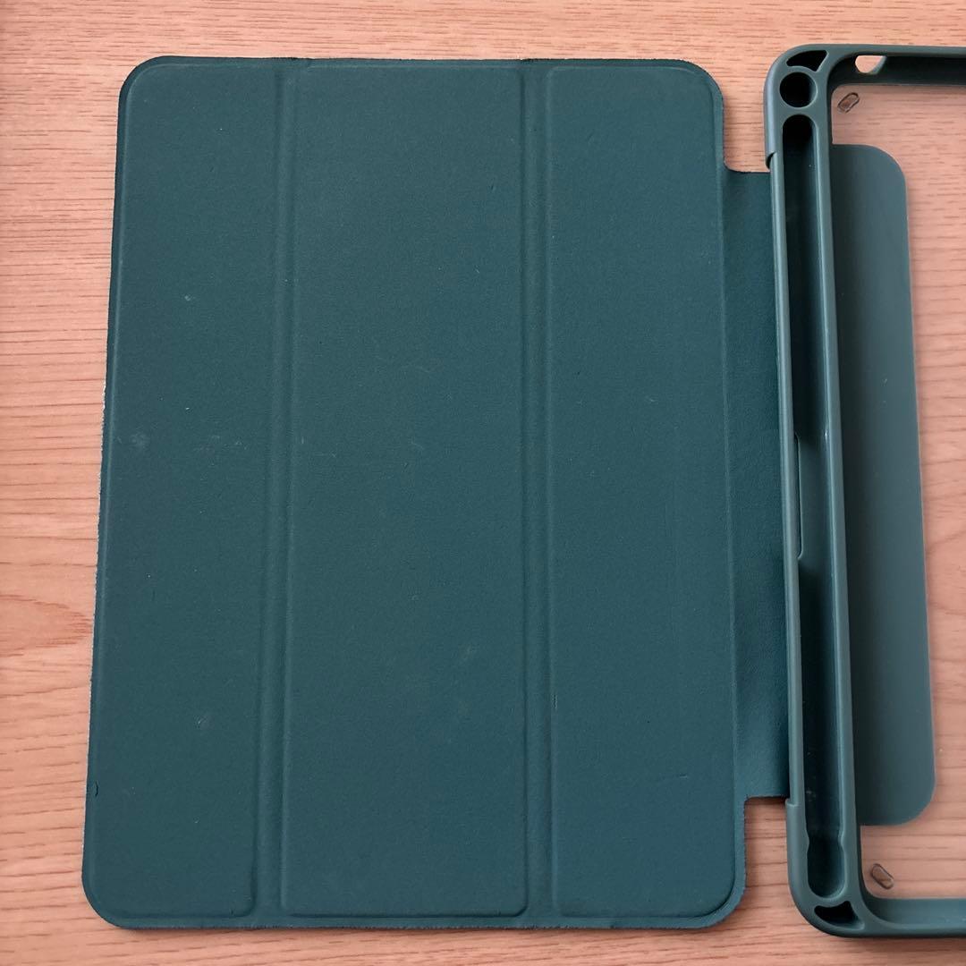 Apple iPad Gold本体充電器、カバー、本体保護フィルム付き 第5世代