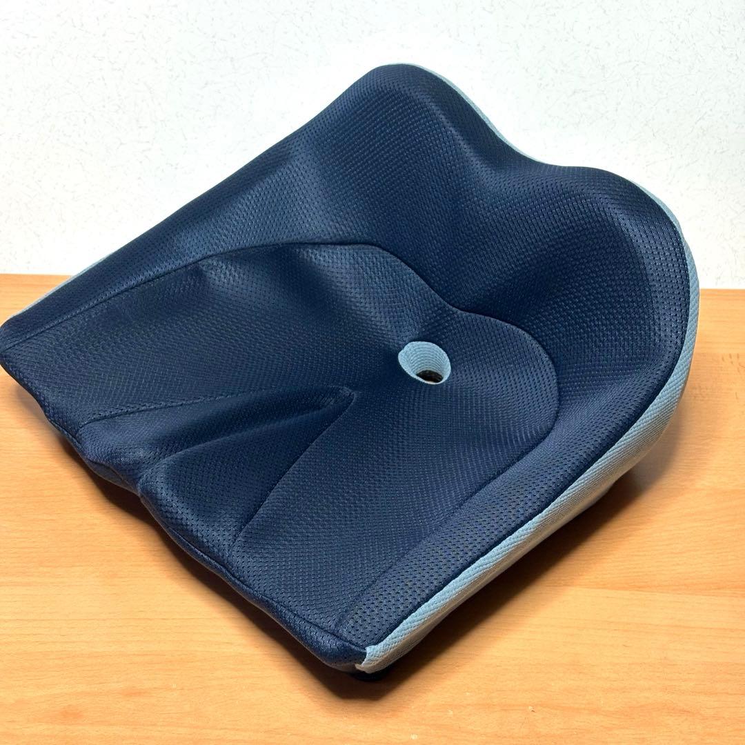 【美品】ニッセン 背骨のびのび腰痛対策 クッション nissen