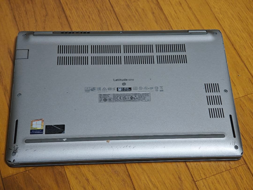DELL Latitude 5310 10世代 i5 念の為ジャンク扱い