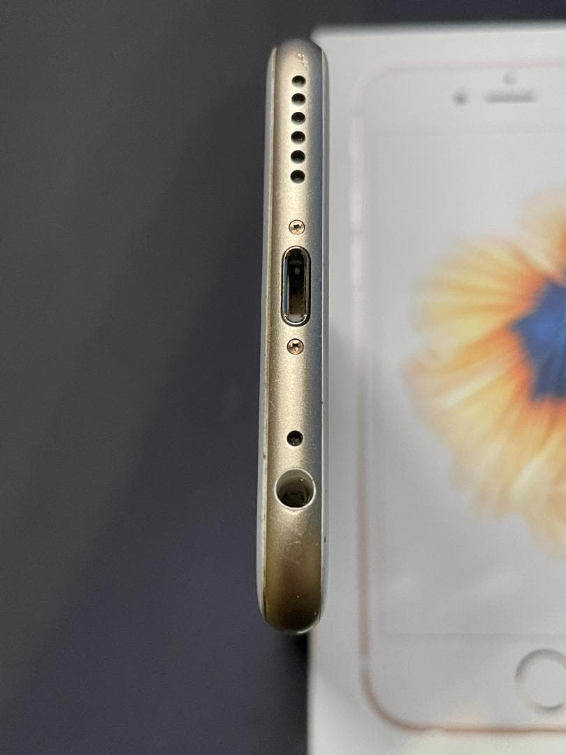 iPhone6s 64GB ゴールド 国内SIMフリー版