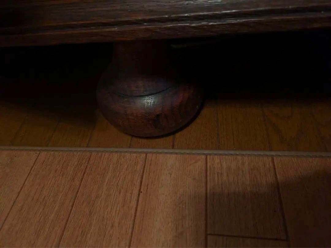 ヨーロッパ　アンティーク家具　棚　サイドボード