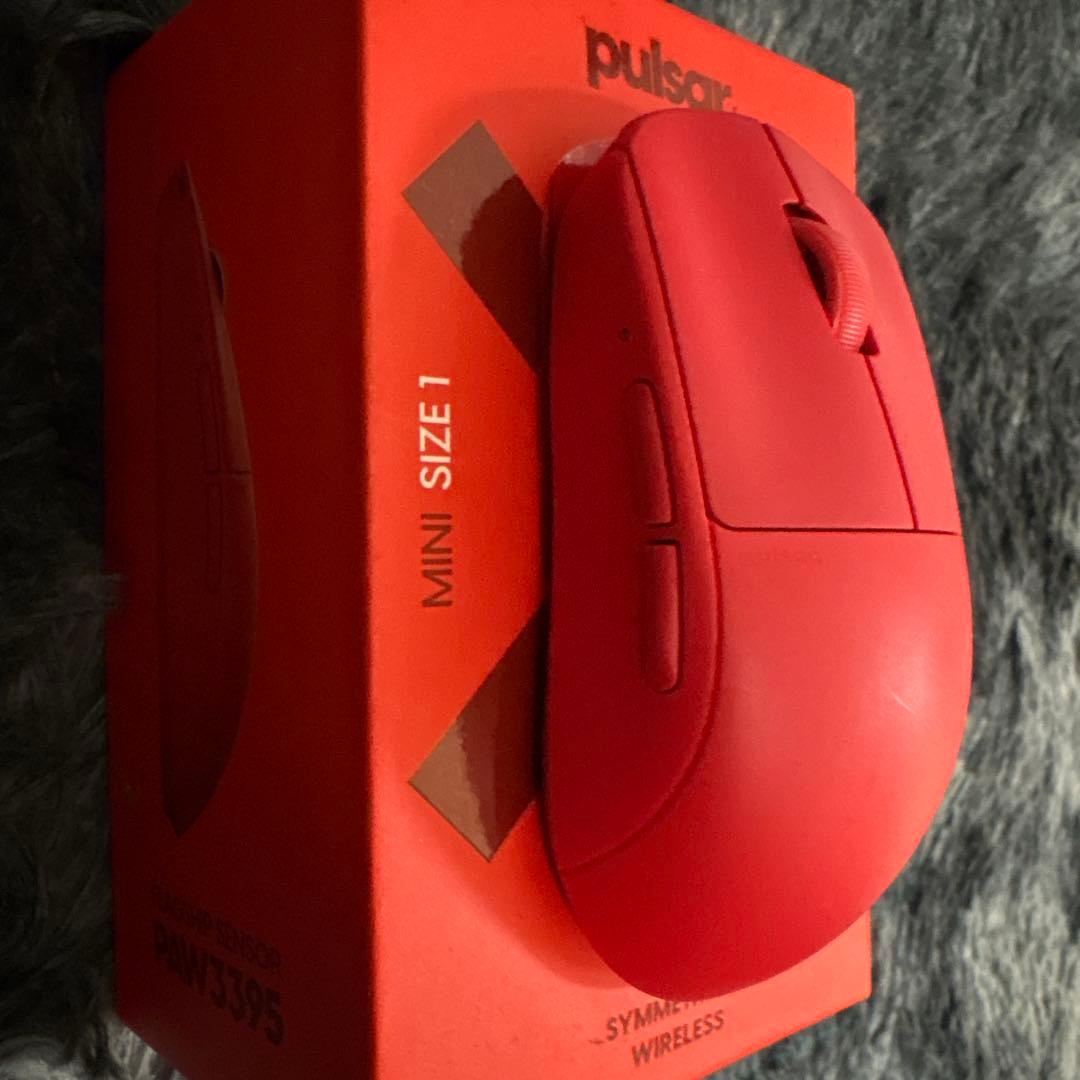 Pulsar Gaming Gears X2 Mini ワイヤレスマウス レッド