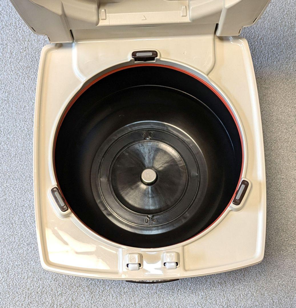 三菱 本炭釜 NJ-VW109-W 5.5合 IH炊飯器 2018年製