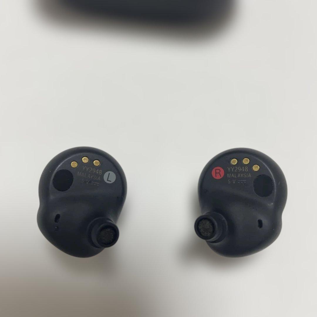 ⬛︎週末割引⬛︎左右バッテリー新品交換済みwf-1000xm4 新品イヤーピース付き