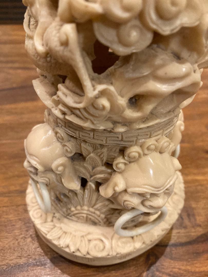 希少　中国美術 置物 彫刻 材質不明