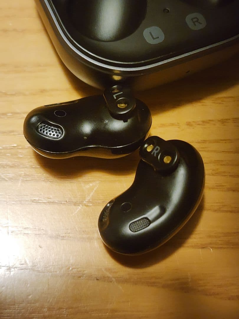 Galaxy Buds Live ワイヤレスイヤホン